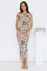 Exotic Essence Off Shoulder Midi Dress Print